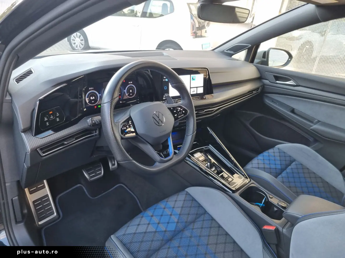 VW Golf VIII R Performance MATRIX KAMERA 270km h