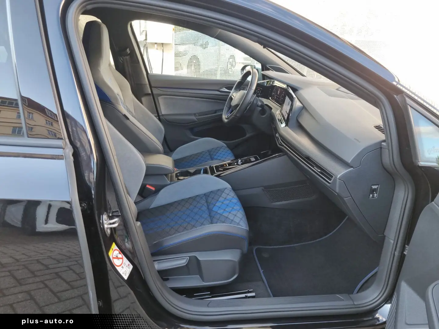 VW Golf VIII R Performance MATRIX KAMERA 270km h