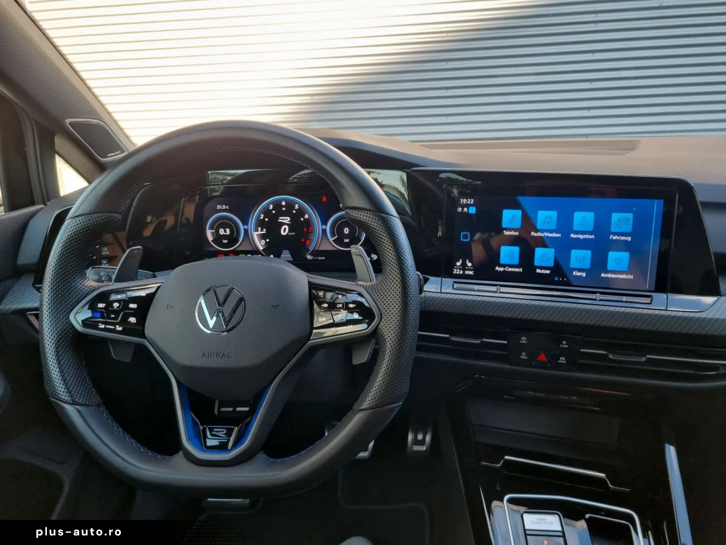 VW Golf VIII R Performance MATRIX KAMERA 270km h