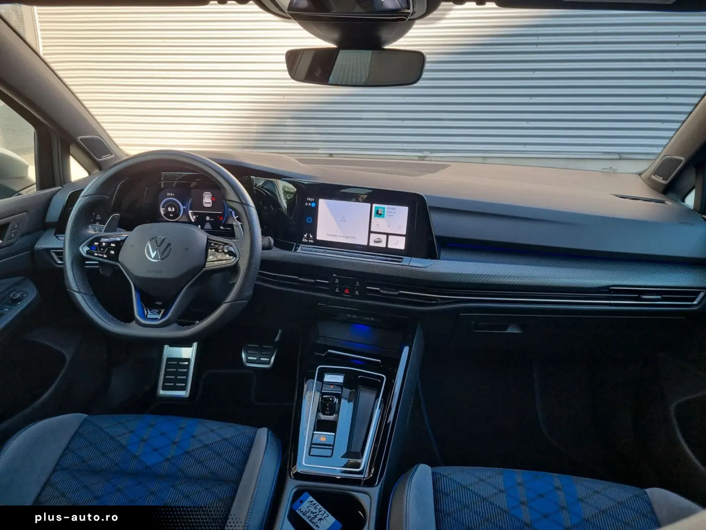 VW Golf VIII R Performance MATRIX KAMERA 270km h