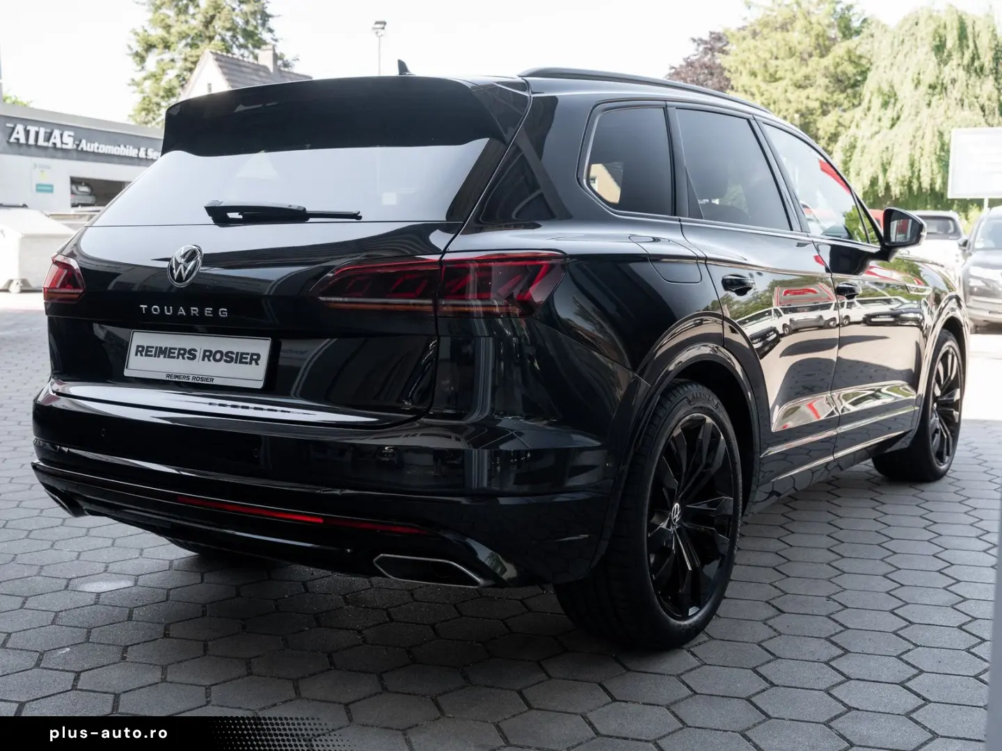 VW Touareg TDI R-Line Pano IQLight AHK Kam. Leder