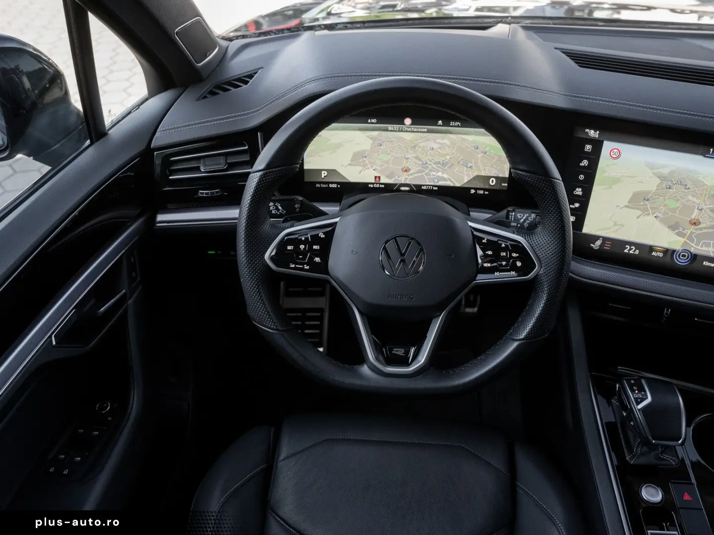 VW Touareg TDI R-Line Pano IQLight AHK Kam. Leder