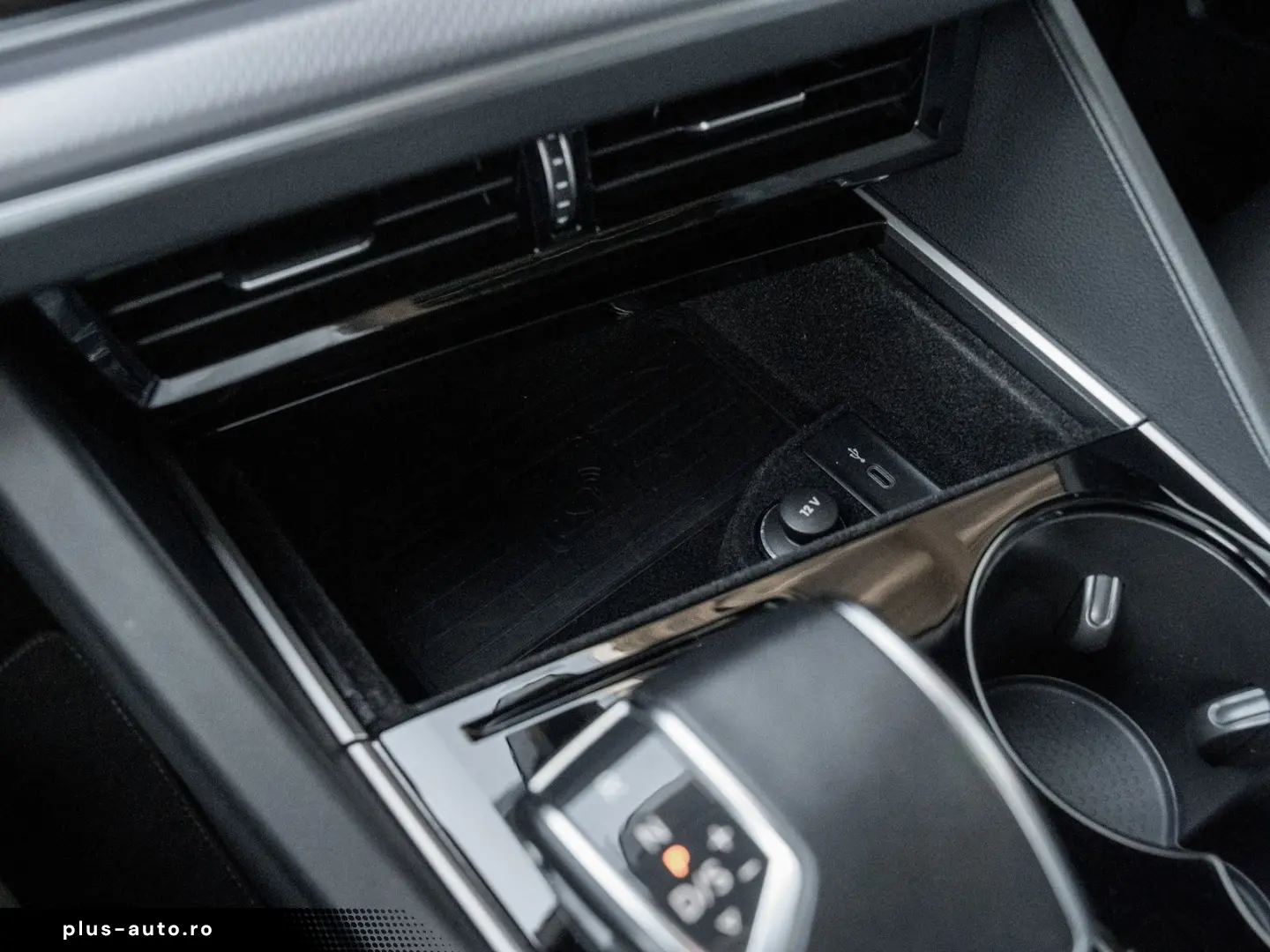 VW Touareg TDI R-Line Pano IQLight AHK Kam. Leder