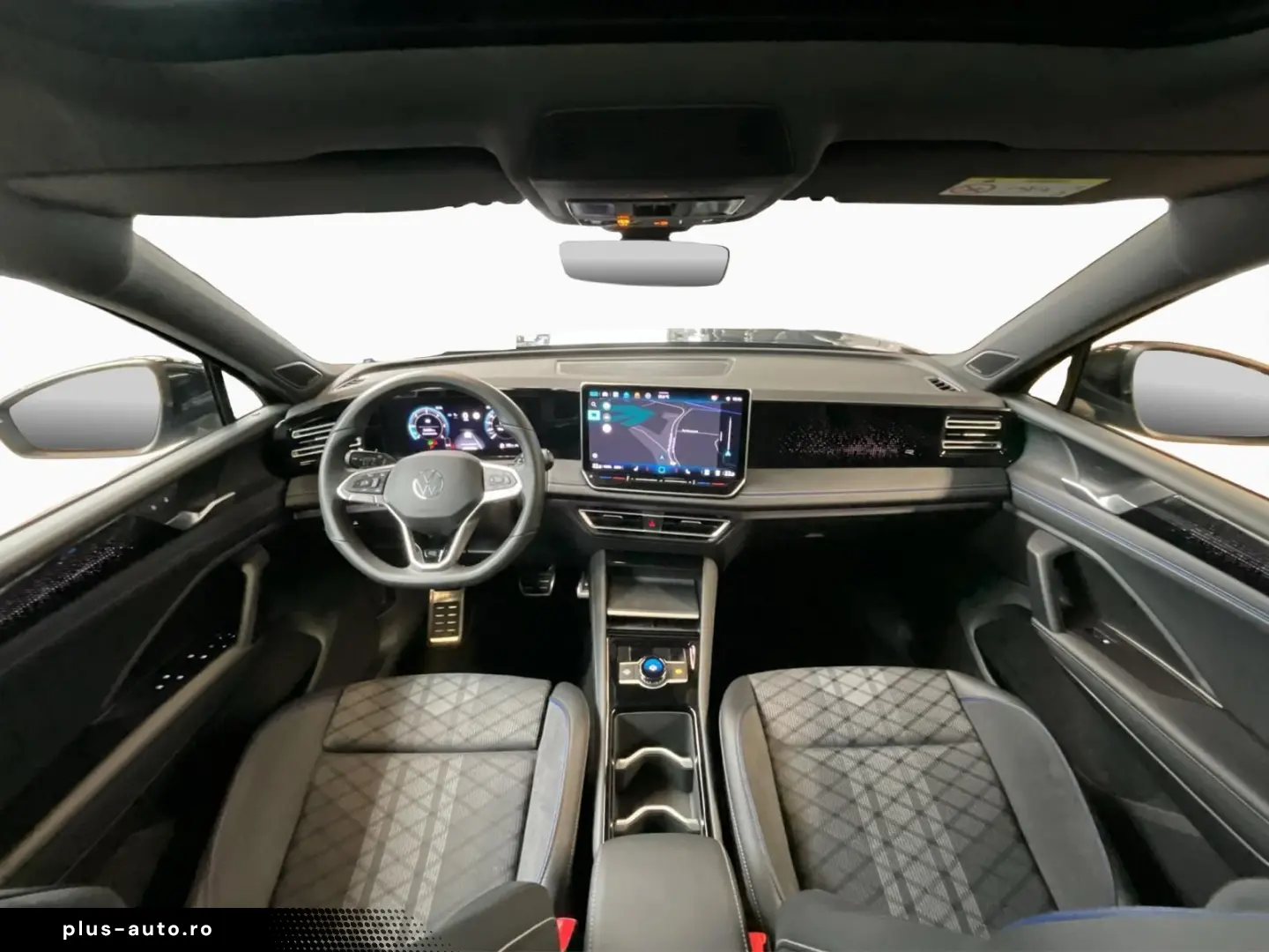 VW Tiguan R-Line DSG Harman Black-Style Pano P.Assi