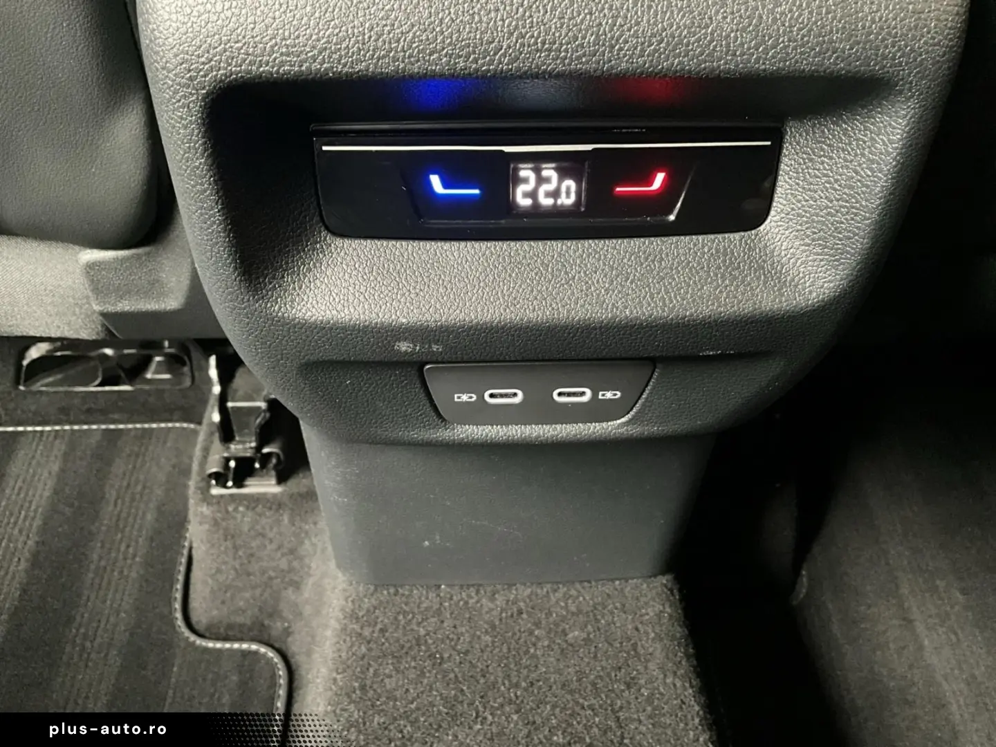 VW Tiguan R-Line DSG Harman Black-Style Pano P.Assi