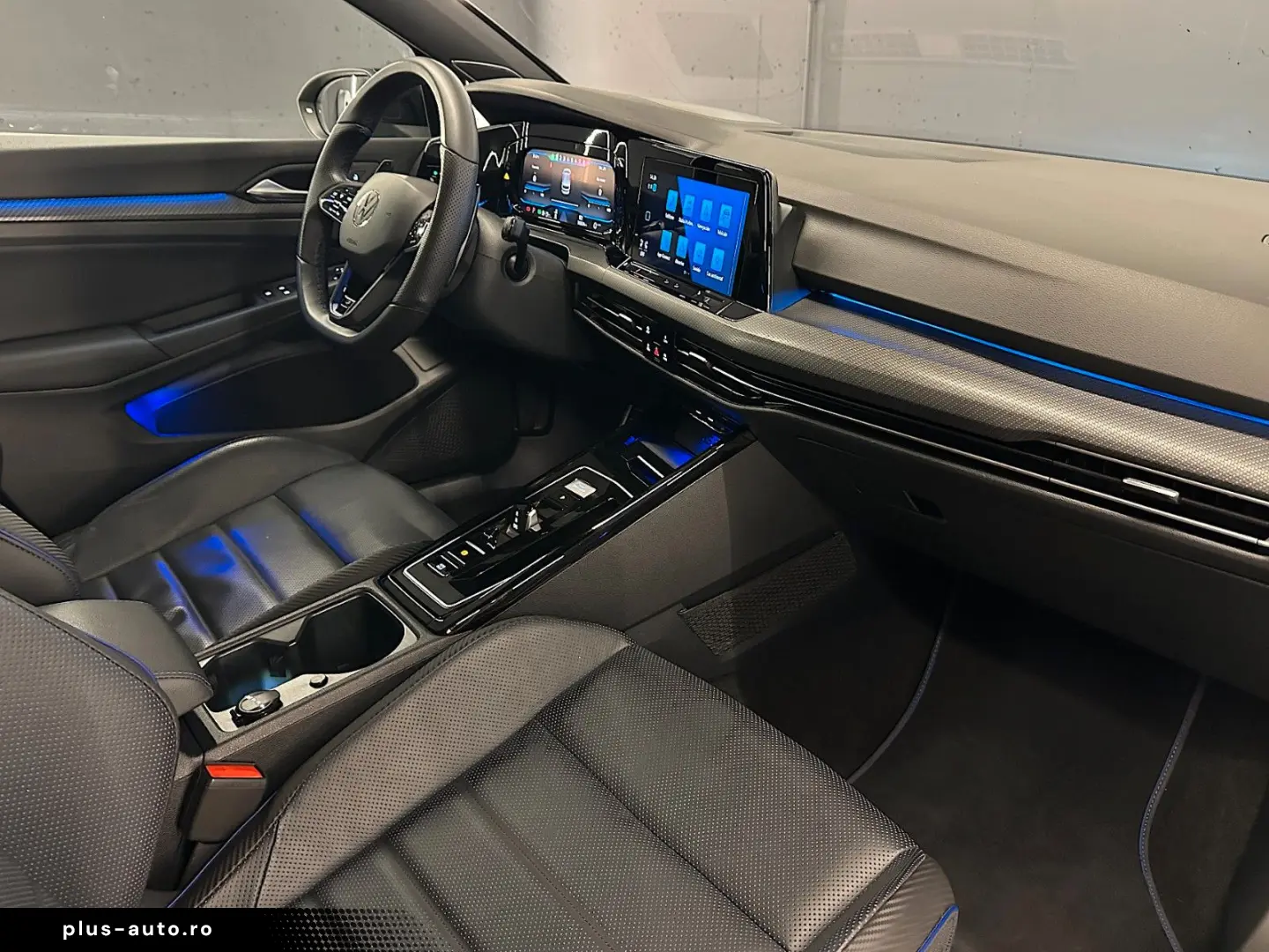 VW Golf 2.0 TSI DSG 4MOTION  R  MK8