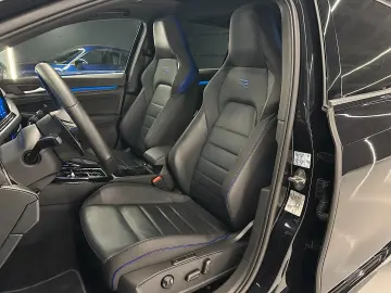 VW Golf 2.0 TSI DSG 4MOTION  R  MK8