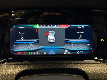 VW Golf 2.0 TSI DSG 4MOTION  R  MK8