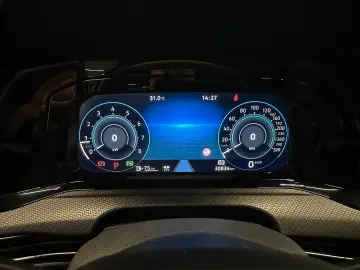 VW Golf 2.0 TSI DSG 4MOTION  R  MK8