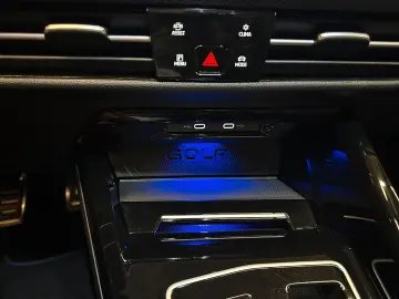 VW Golf 2.0 TSI DSG 4MOTION  R  MK8