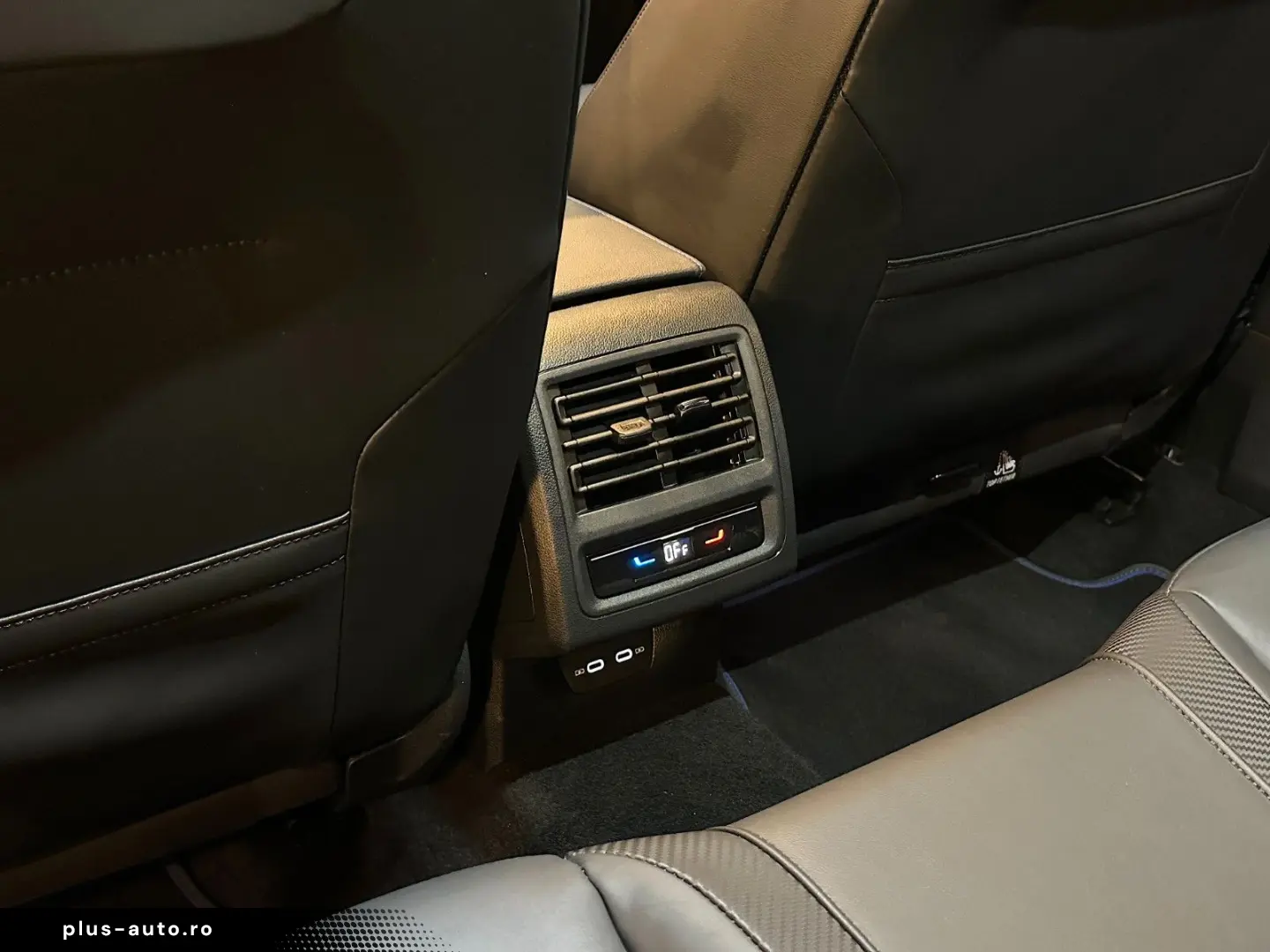 VW Golf 2.0 TSI DSG 4MOTION  R  MK8