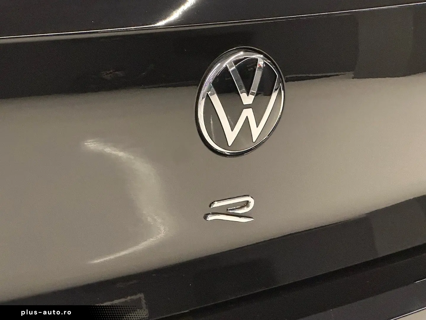 VW Golf 2.0 TSI DSG 4MOTION  R  MK8