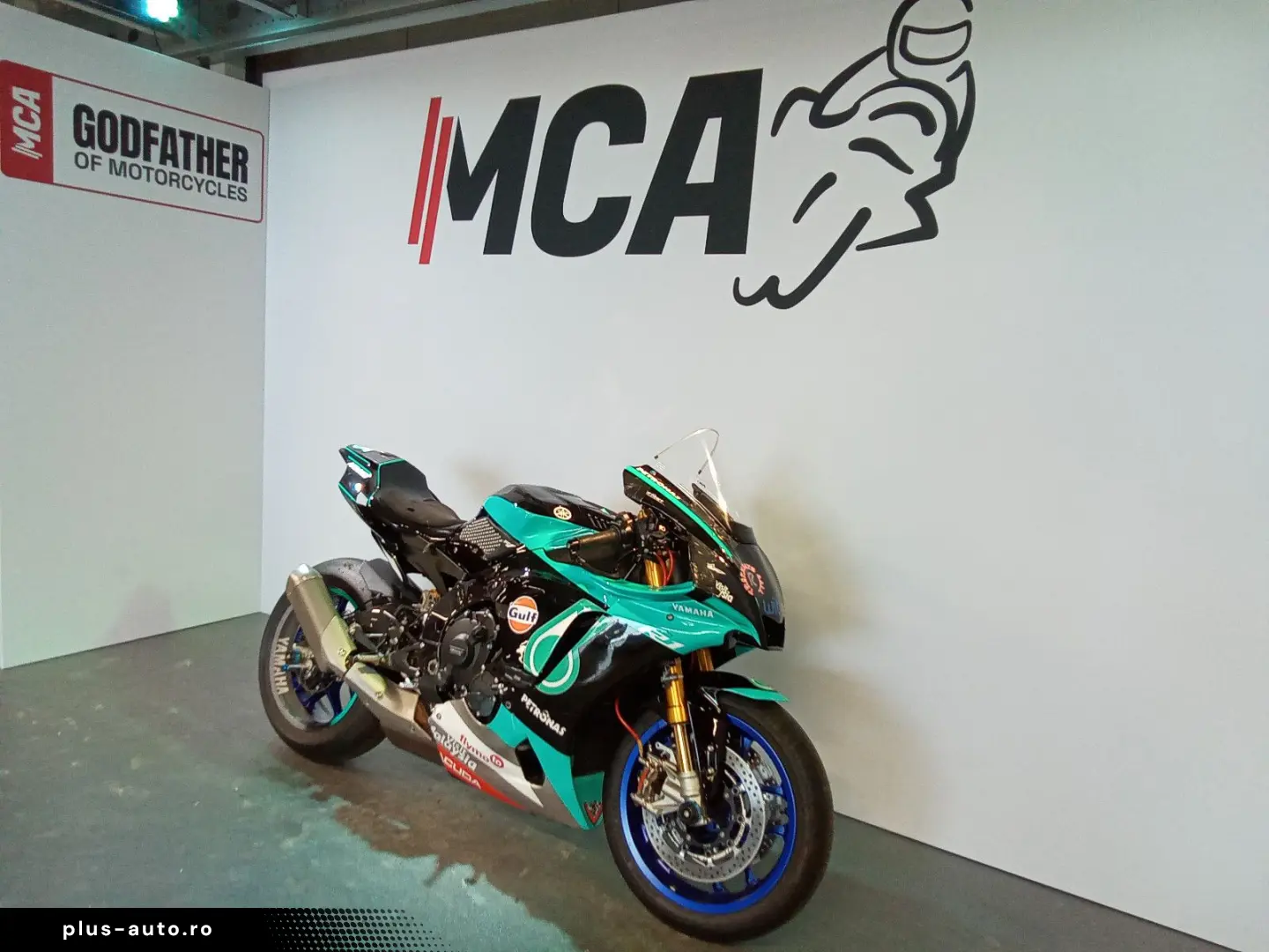 YAMAHA R1 M