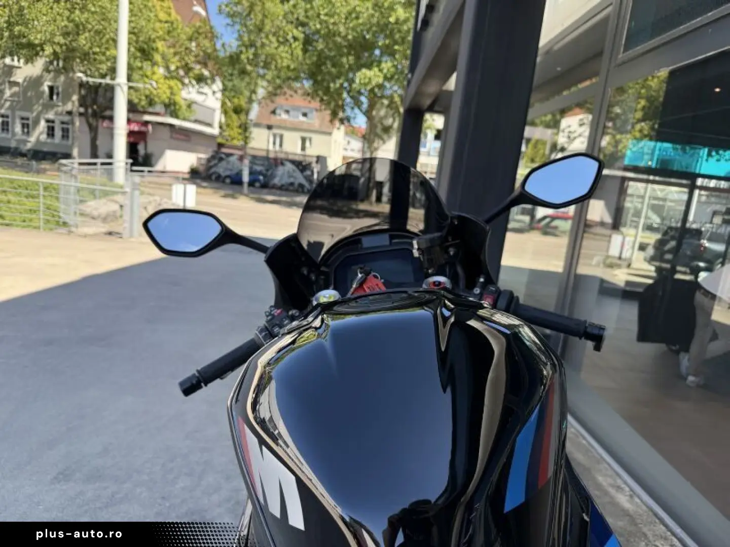 BMW M 1000 RR M Competition Paket nur 1009km!!!