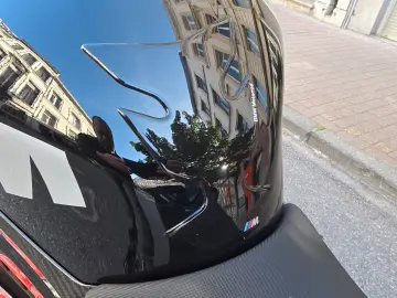 BMW M1000RR