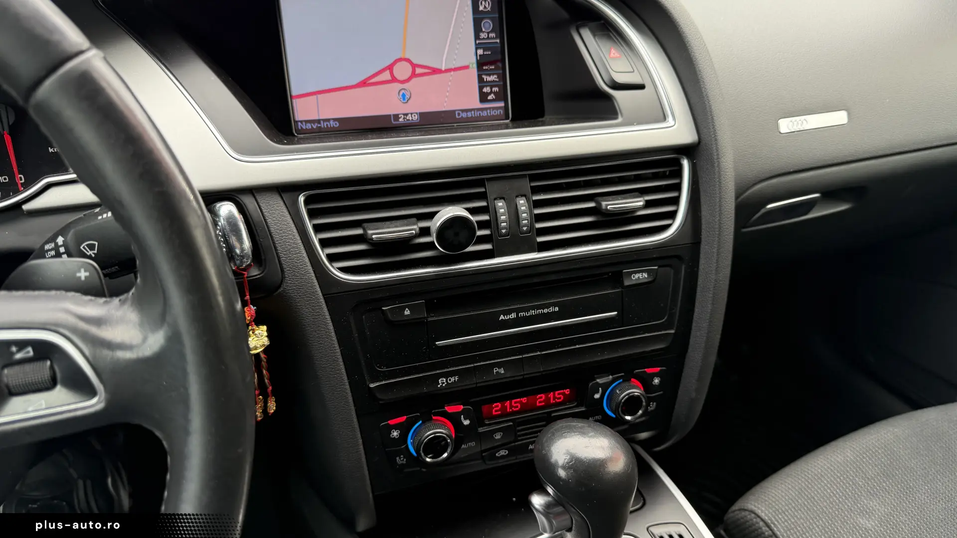 S-line  interior-exterior