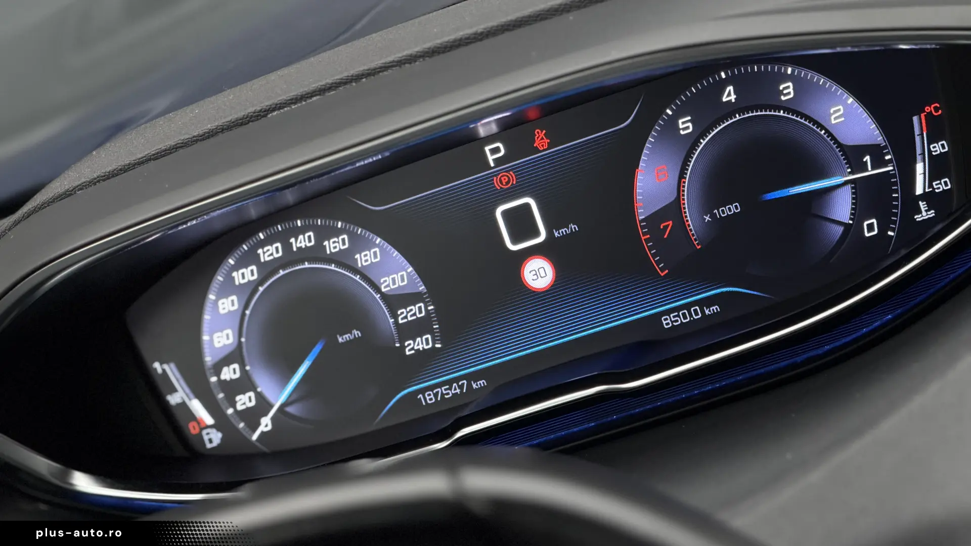PEUGEOT 3008 1.2 PureTech – AUTOMAT -  130CP - 2019