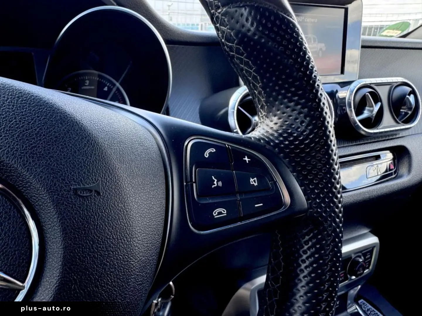 Mercedes-Benz X