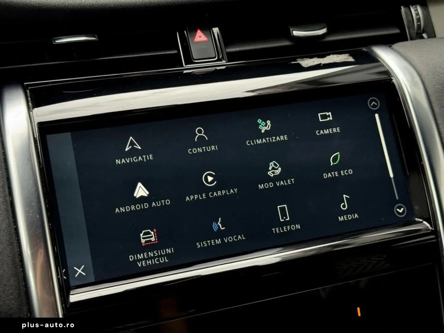Land-Rover Discovery-Sport