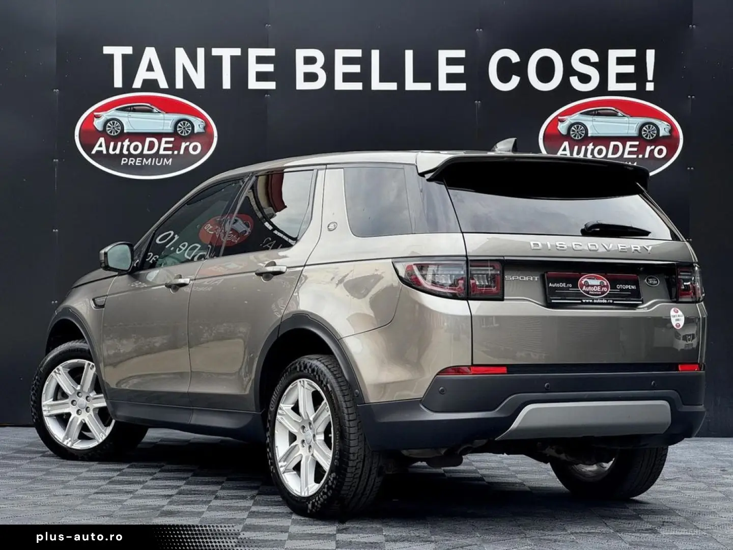 Land-Rover Discovery-Sport