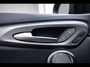 ALFA ROMEO Tonale VELOCE 1.5 MILD-HYBRID TCT WINTER PREMIUM