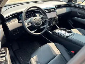 HYUNDAI Tucson 1.6 T-GDI Prime PHEV 4WD PANO 360 CAM ECS