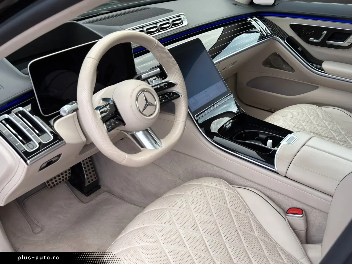 MERCEDES-BENZ S 580 4Matic Lang AMG Night Chauffeur TV-Fond