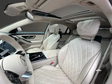 MERCEDES-BENZ S 580 4Matic Lang AMG Night Chauffeur TV-Fond