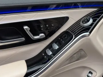 MERCEDES-BENZ S 580 4Matic Lang AMG Night Chauffeur TV-Fond