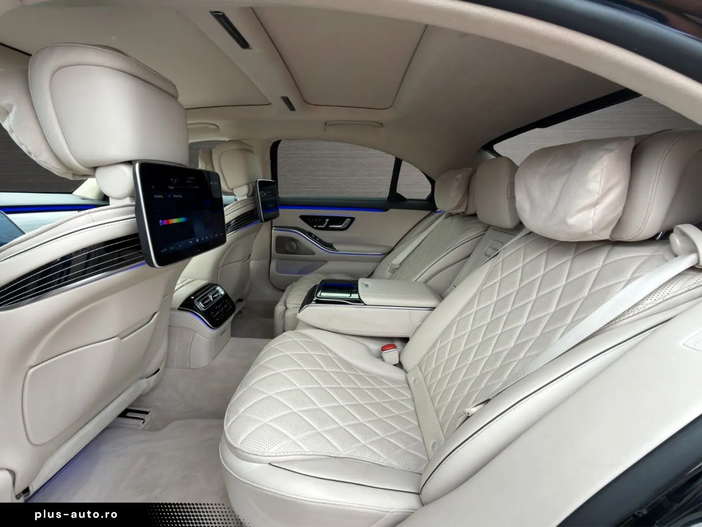 MERCEDES-BENZ S 580 4Matic Lang AMG Night Chauffeur TV-Fond
