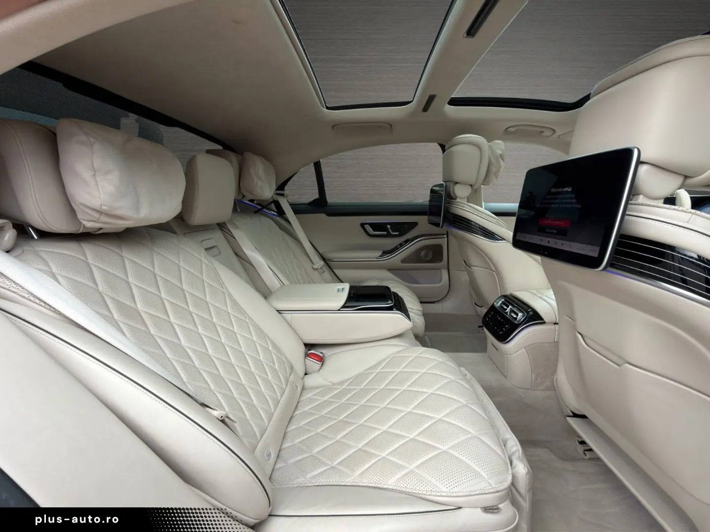 MERCEDES-BENZ S 580 4Matic Lang AMG Night Chauffeur TV-Fond