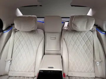 MERCEDES-BENZ S 580 4Matic Lang AMG Night Chauffeur TV-Fond