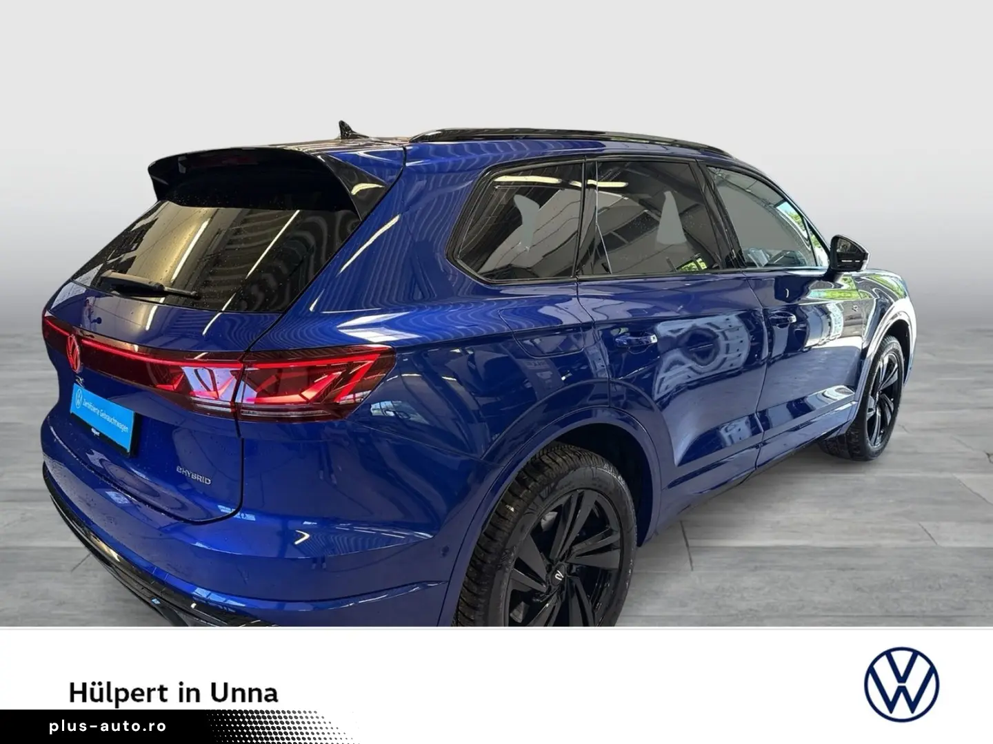VW Touareg HYBRID R DYNAUDIO AHK 360 CAM ACC LM21