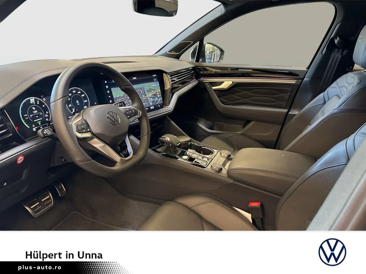 VW Touareg HYBRID R DYNAUDIO AHK 360 CAM ACC LM21
