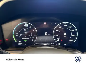 VW Touareg HYBRID R DYNAUDIO AHK 360 CAM ACC LM21
