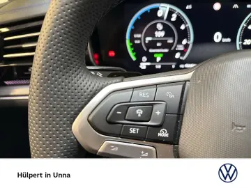 VW Touareg HYBRID R DYNAUDIO AHK 360 CAM ACC LM21