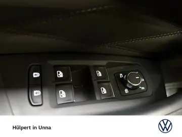 VW Touareg HYBRID R DYNAUDIO AHK 360 CAM ACC LM21