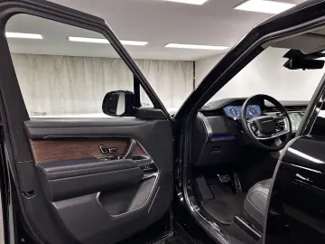 LAND ROVER Range Rover P530 HSE (L460) Pano. Head-Up DAB Kl