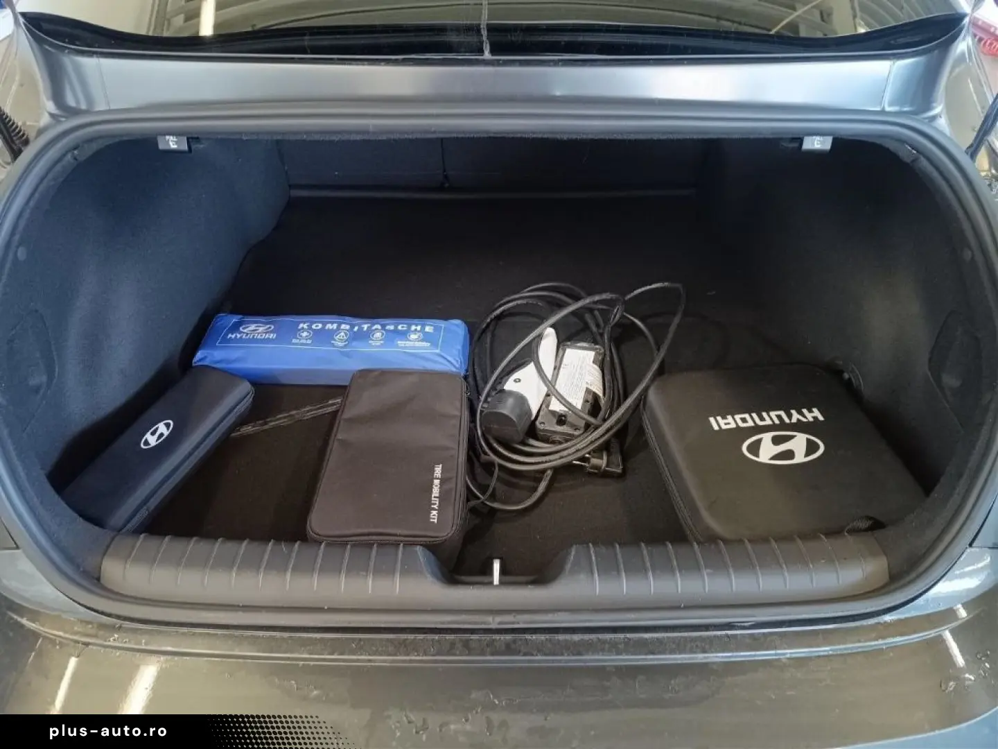 HYUNDAI IONIQ 6 77 4kWh 2WD UNIQ Digi-Spiegel 20LM HUD N