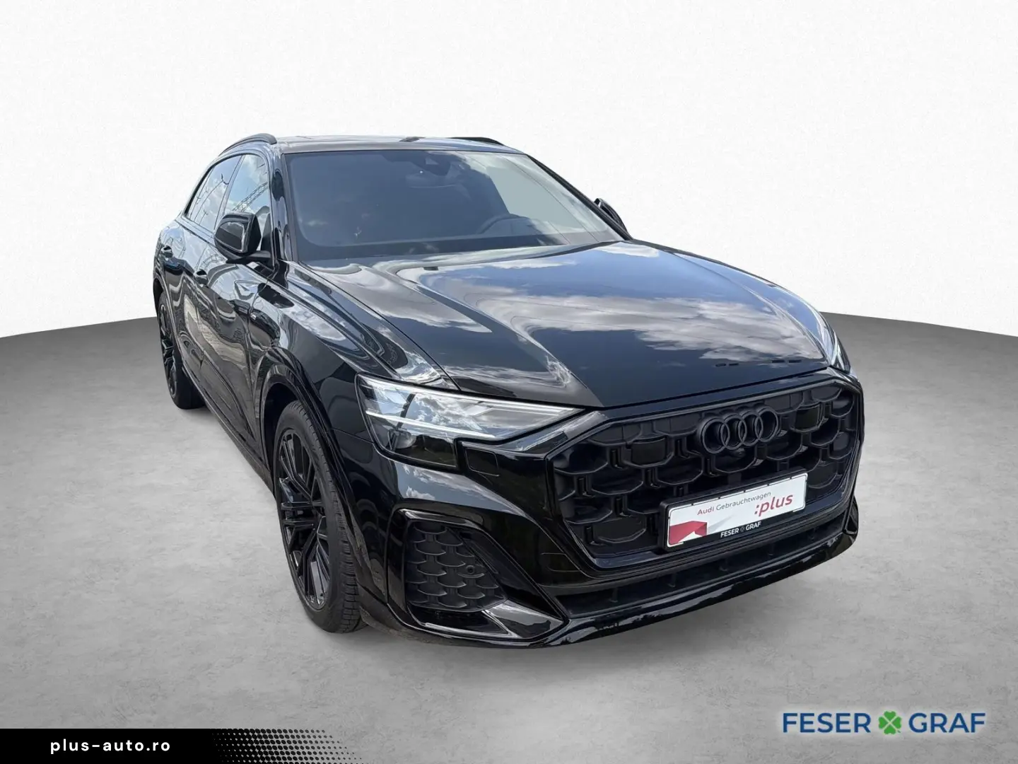 AUDI Q8 SUV