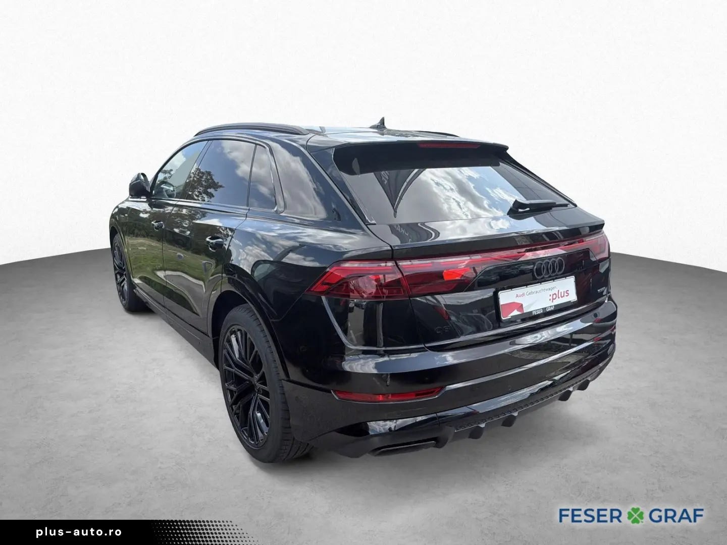 AUDI Q8 SUV