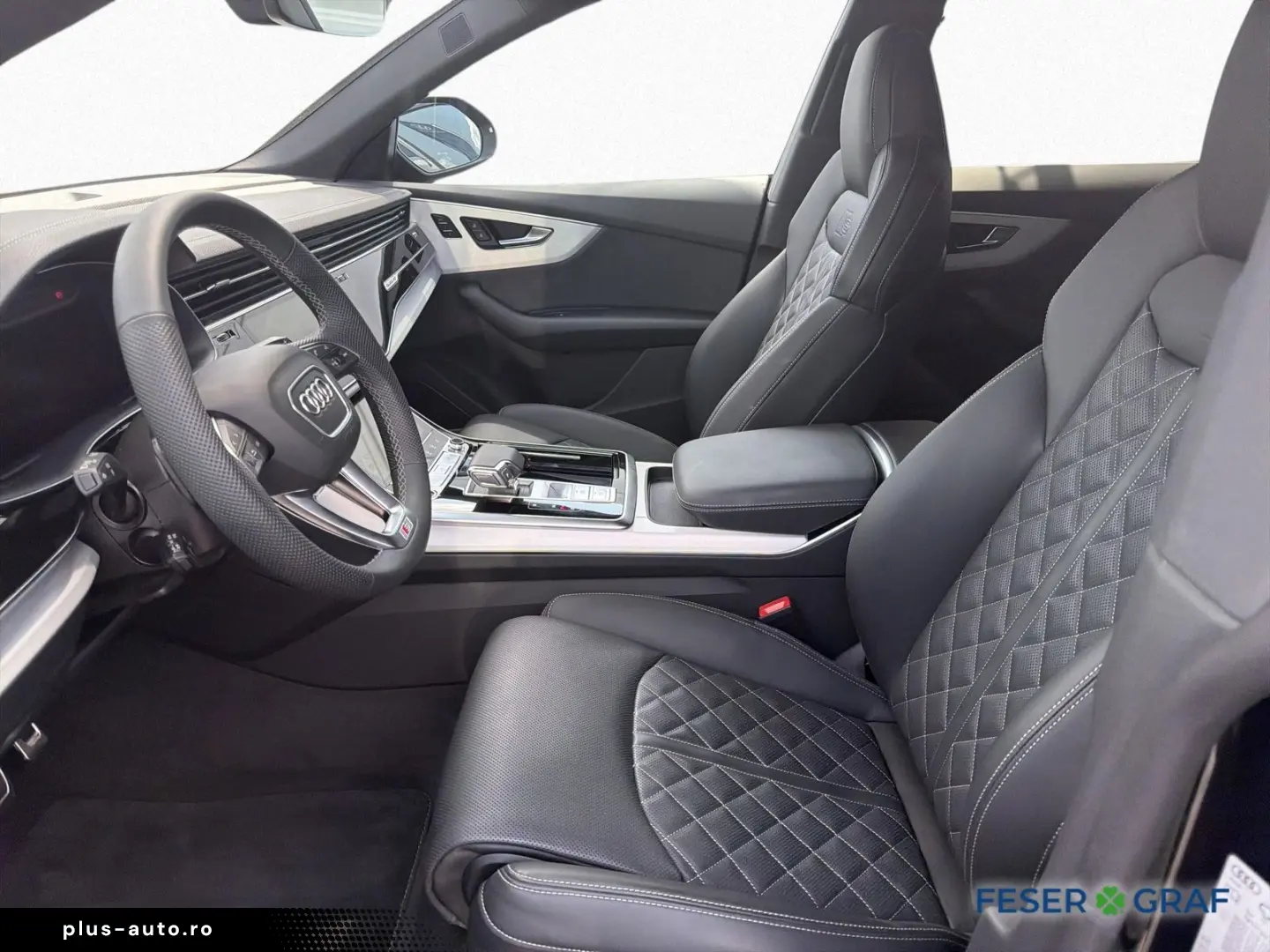 AUDI Q8 SUV