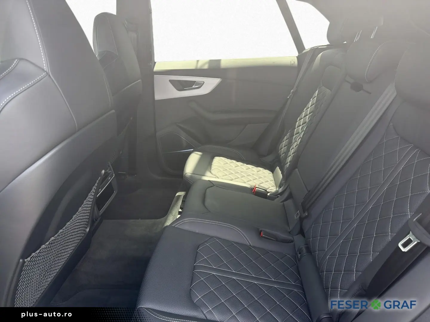 AUDI Q8 SUV