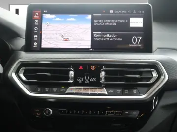 BMW X4 M40d Head-Up   H&K   21  Zoll   360    DAP