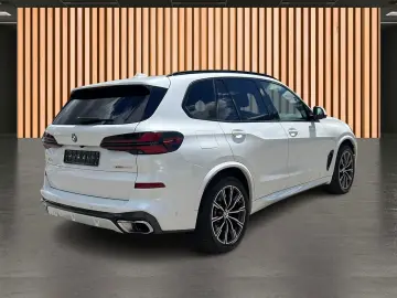 BMW X5 xDrive 30d M Sport UPE 114.000€ SkyLounge