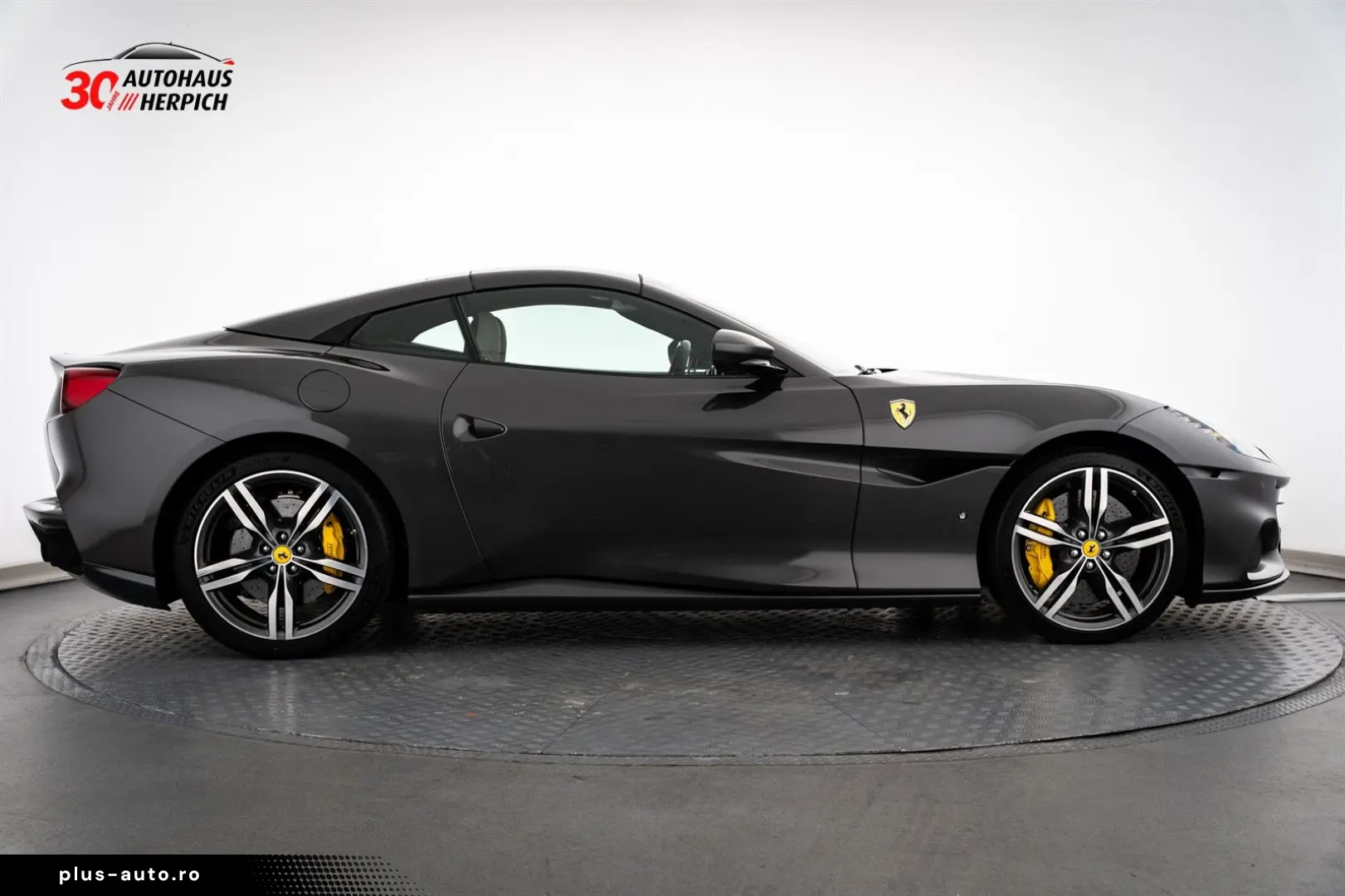 FERRARI Portofino M 20  JBL 360  Carbon Canne di Fucile 