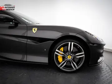 FERRARI Portofino M 20  JBL 360  Carbon Canne di Fucile 