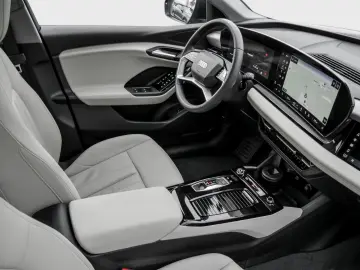 AUDI Q6 e-tron quattro Matrix Navi Pano AHK 20  Luftf