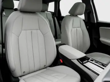 AUDI Q6 e-tron quattro Matrix Navi Pano AHK 20  Luftf