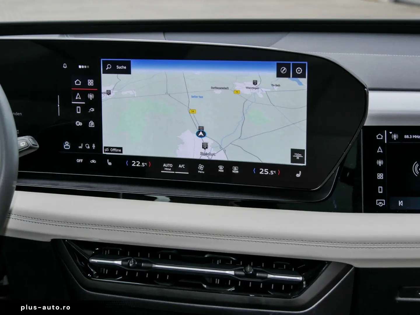AUDI Q6 e-tron quattro Matrix Navi Pano AHK 20  Luftf